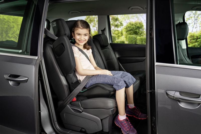 Автокрісло BRITAX-ROMER KIDFIX M i-SIZE Moonlight Blue