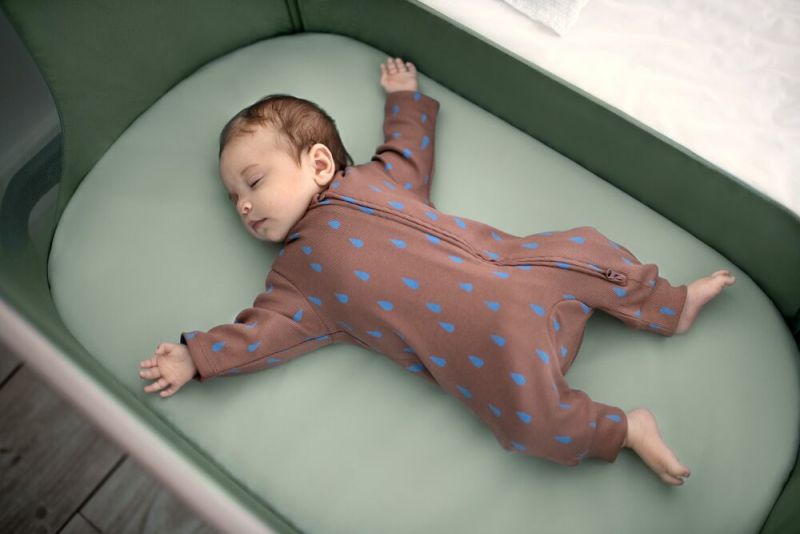 Приставне ліжечко MAXI-COSI Iora Air Beyond Green