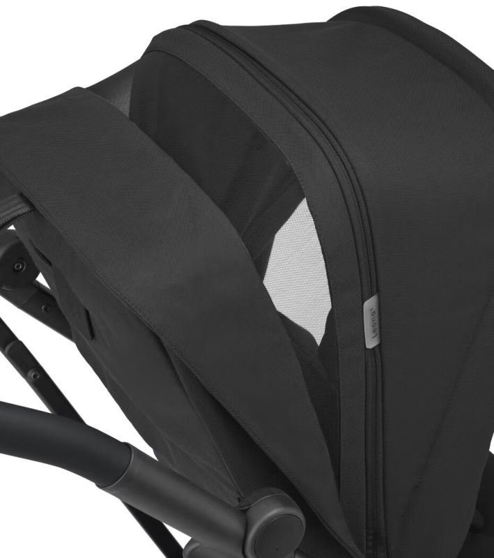 Прогулочная коляска MAXI-COSI Leona 2 Essential Black