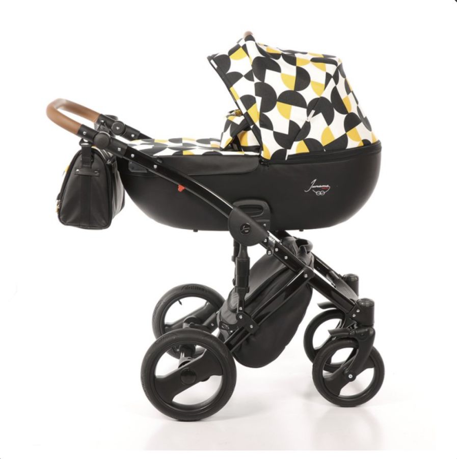 Коляска 2 в 1 Junama Madena Limited Edition PacMan