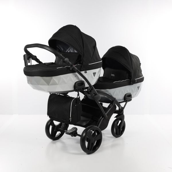 Коляска для двійні Junama Mirror Satin Duo Slim 01 Коляска для двійні Junama Mirror Satin Duo Slim 01