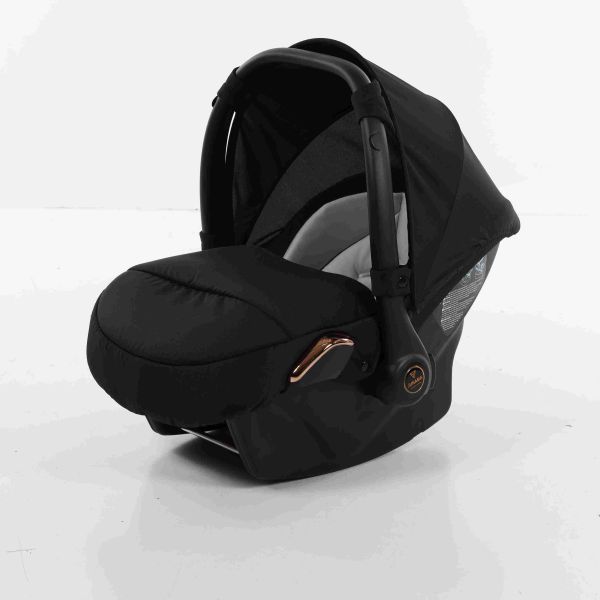 Автокресло Junama Individual 03 Автокресло Junama Individual 03