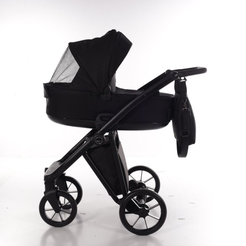 Коляска 2 в 1 Junama Smart Black 04