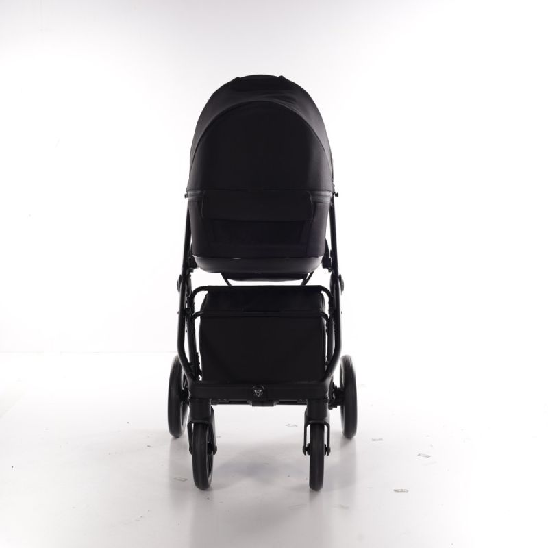 Коляска 2 в 1 Junama Smart Black 04