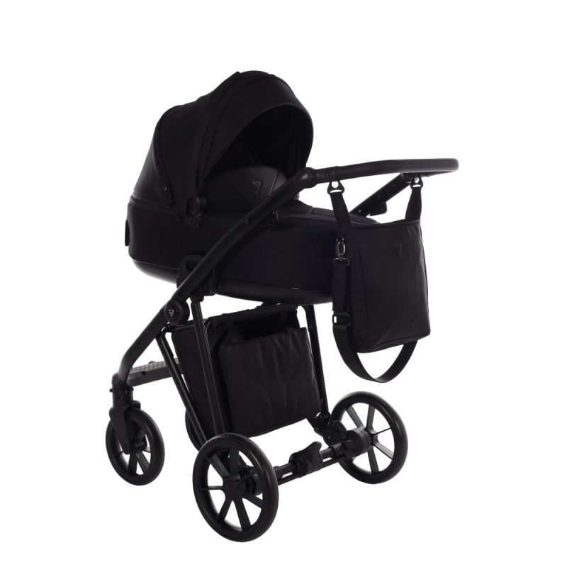 Коляска 2 в 1 Junama Smart Black 04