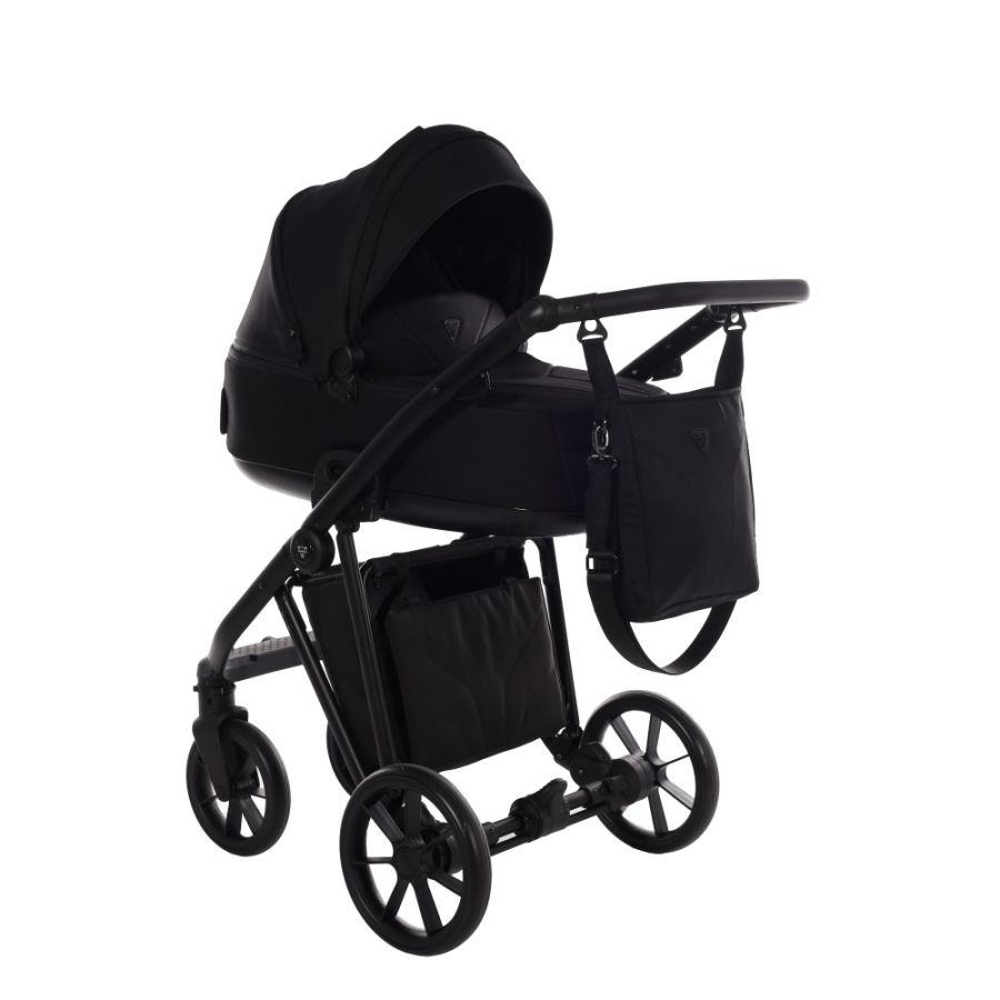 Коляска 2 в 1 Junama Smart Black 04