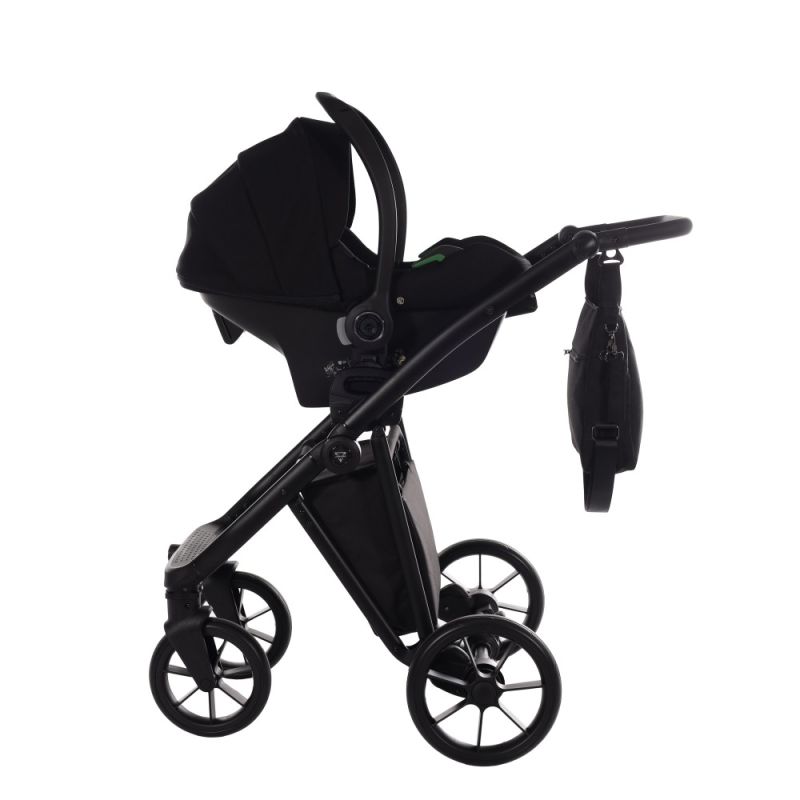 Коляска 2 в 1 Junama Smart Black 04