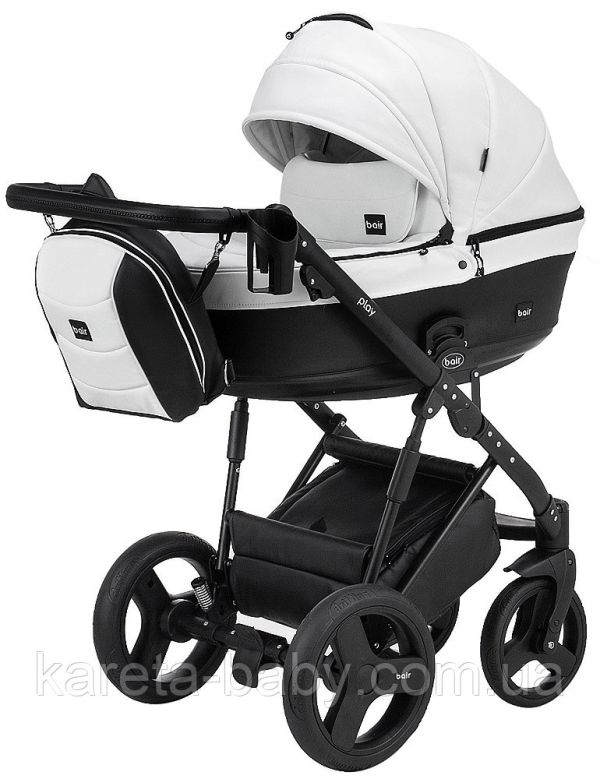 Коляска 2 в 1 Bair Play BP-51/69 білий-чорний