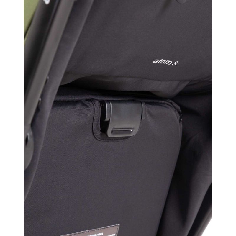 Прогулянкова коляска CARRELLO Atom S CRL-5526 Antique Green
