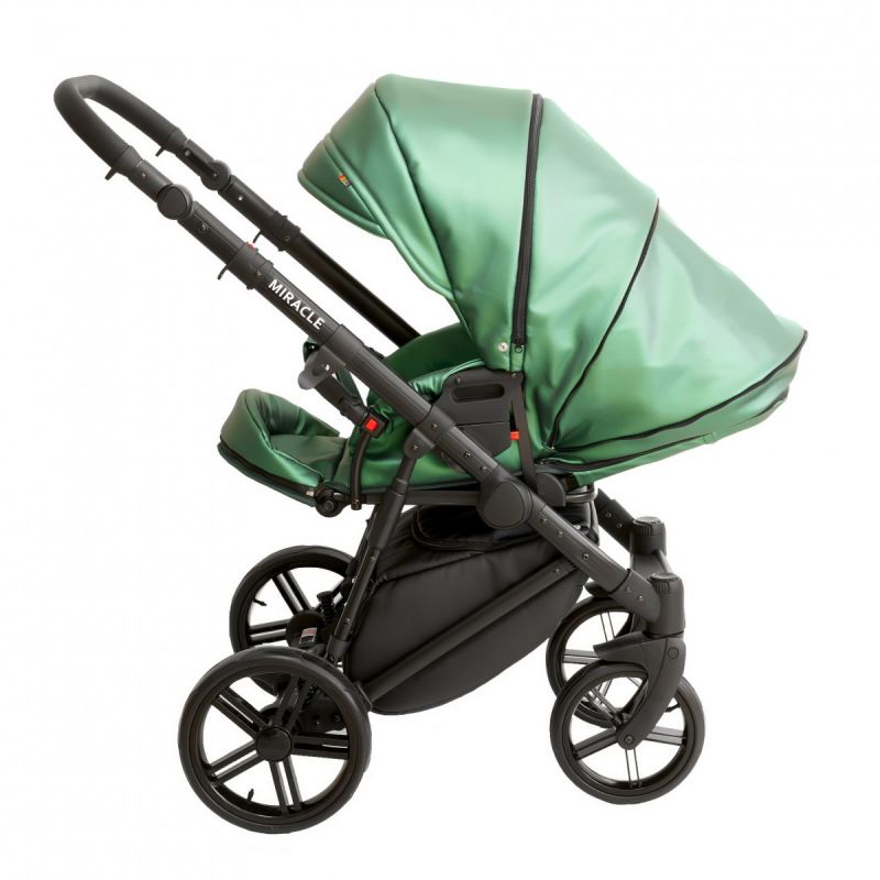 Коляска 2 в 1 Broco Miracle Black (green, зелений)