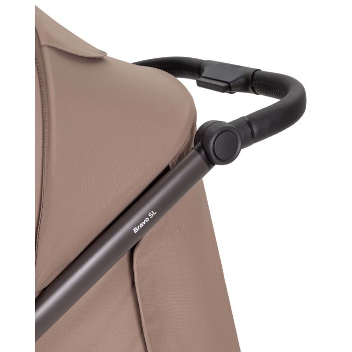 Коляска прогулочная CARRELLO Bravo SL Deluxe CRL-5520 Velvet Beige
