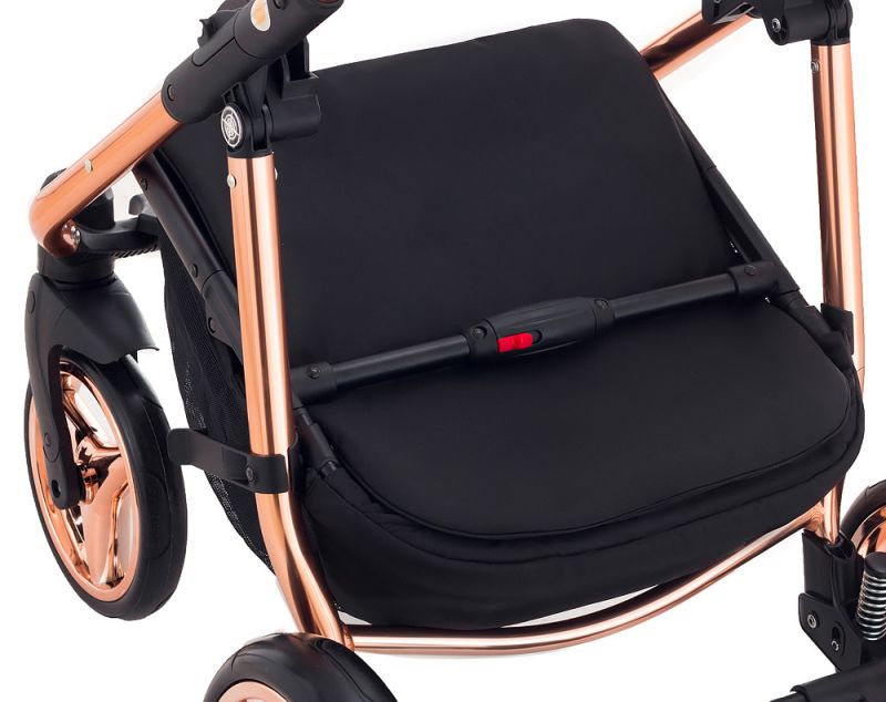Коляска 2 в 1 Adamex Sierra Polar (Pink Gold) SR408 черный - черный кожа (перфорация)
