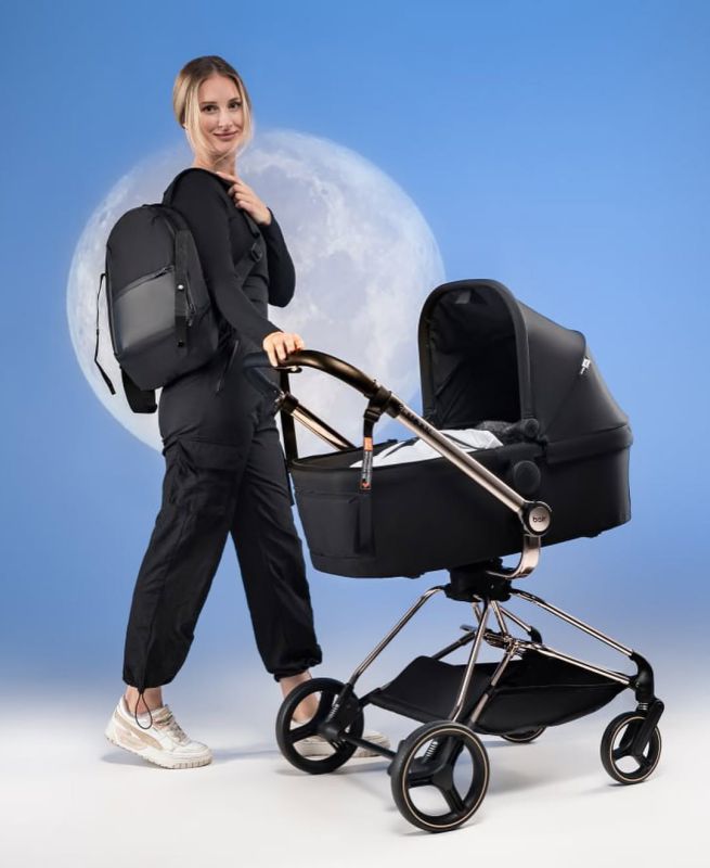 Коляска 2 в 1 Bair Moon Gold Edition MG-01 черный
