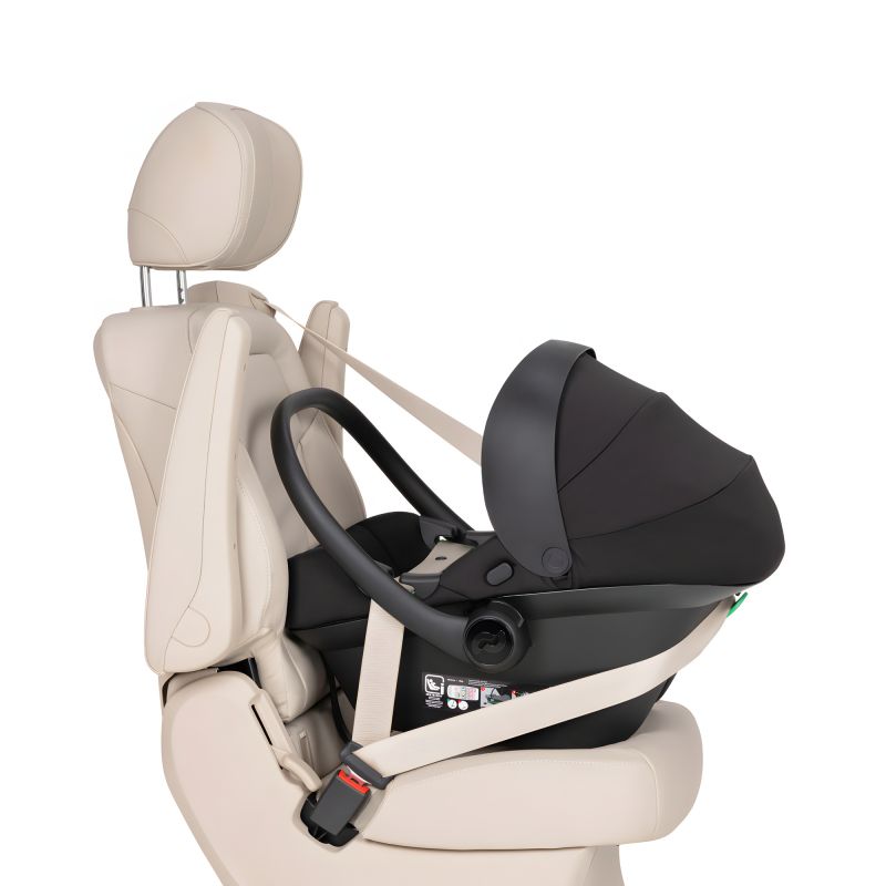 Автокресло CARRELLO Nova CRL-16101/3 Black Line i-Size 40-87см