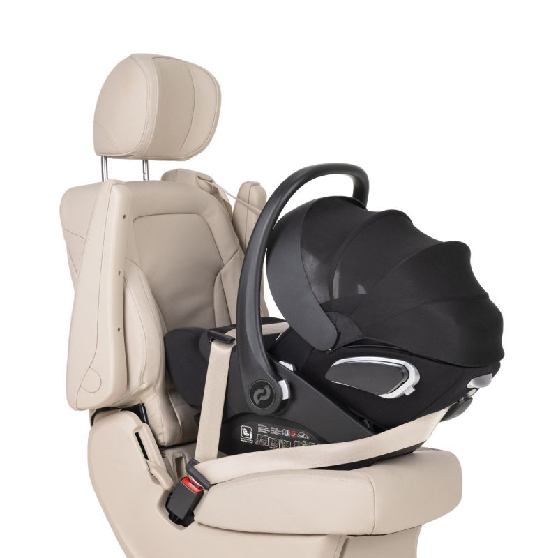 Автокресло CARRELLO Vega CRL-14101/3AY Absolute Black i-Size 40-87см ISOFIX з обертовою базою