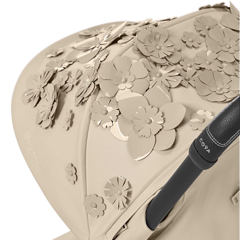 Прогулянкова коляска Cybex Coya Simply Flowers Beige (Fashion Collection)