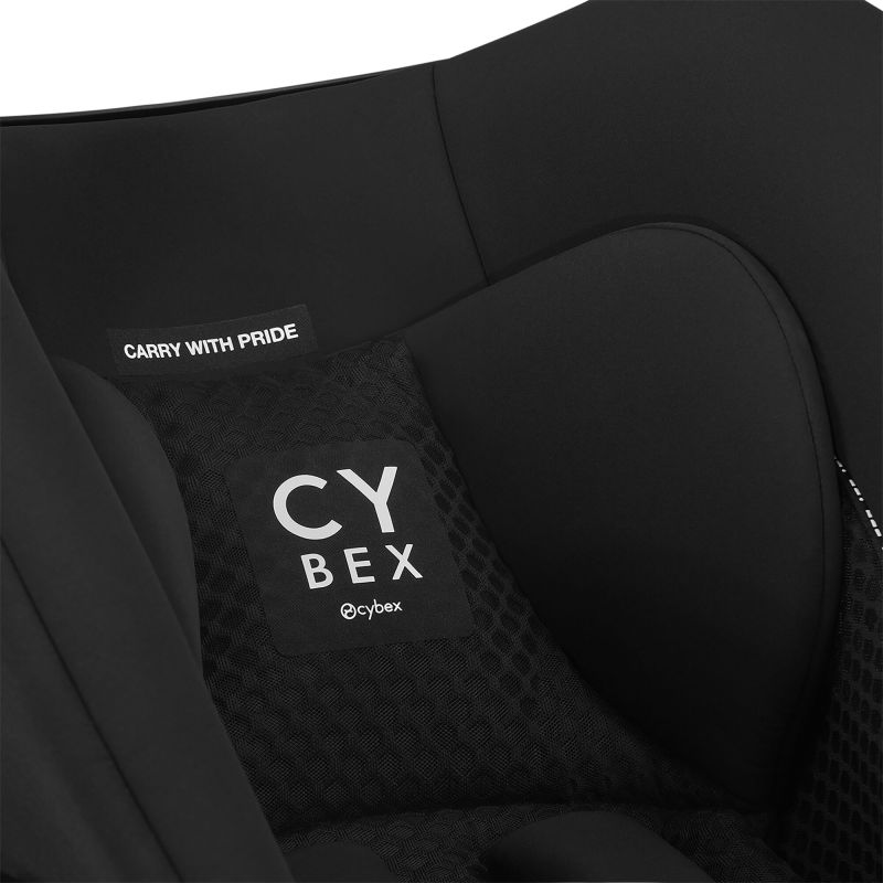 Автокресло Cybex Cloud T i-Size Urban Mobility Black (Fashion Collection)