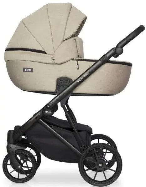 Коляска 2 в 1 Riko Montana 02