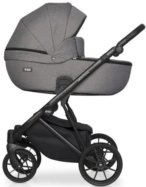 Коляска 2 в 1 Riko Montana 04