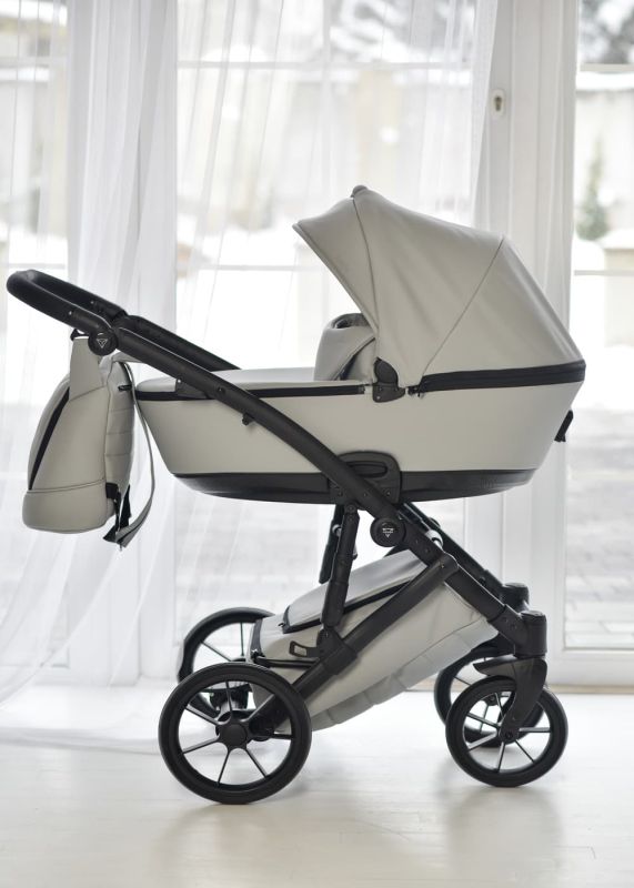 Коляска 2 в 1 Junama Space Eco Grey 01