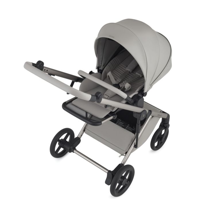 Коляска 2 в 1 Anex Eli Santal