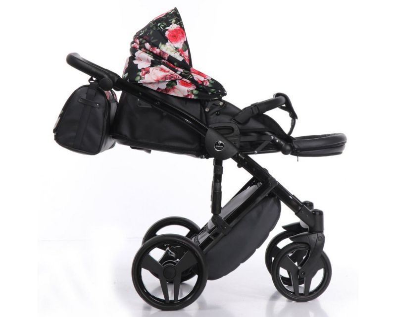 Коляска 2 в 1 Junama Madena Flowers 06