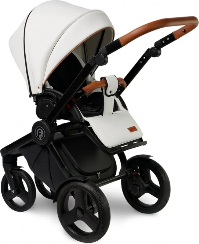 Коляска 2 в 1 Verdi Futuro 06 White Diamond