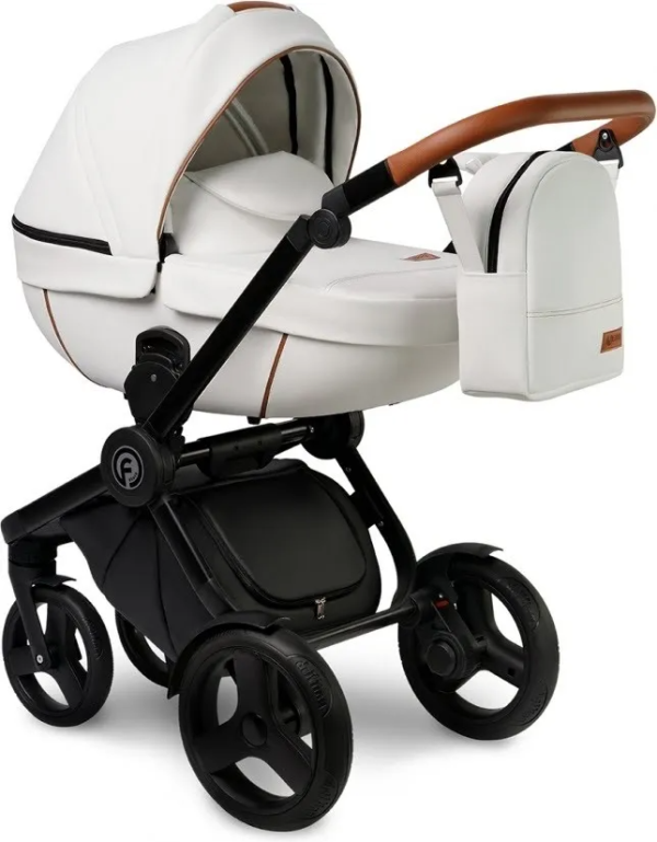 Коляска 2 в 1 Verdi Futuro 06 White Diamond