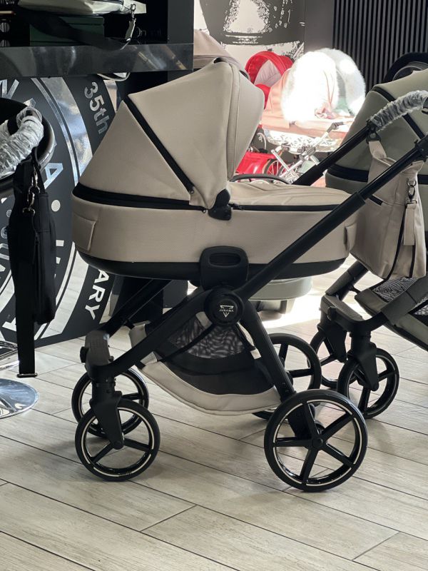 Коляска 2 в 1 Junama Smart Mami Beige 02