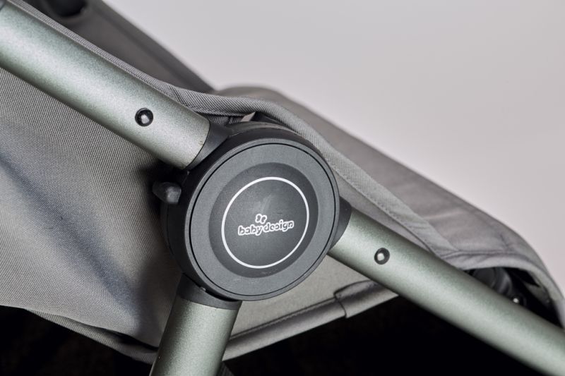 Прогулянкова коляска Baby Design WAVE 107 SILVER GRAY