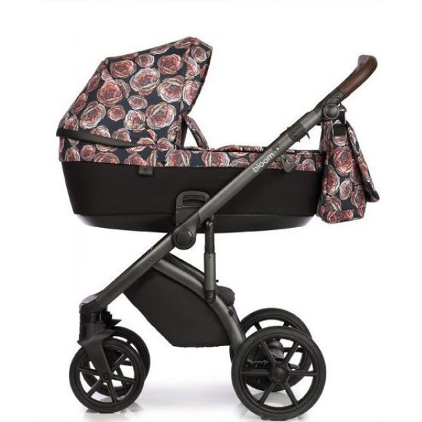 Коляска 2 в 1 Roan Bloom Vintage flowers, черный