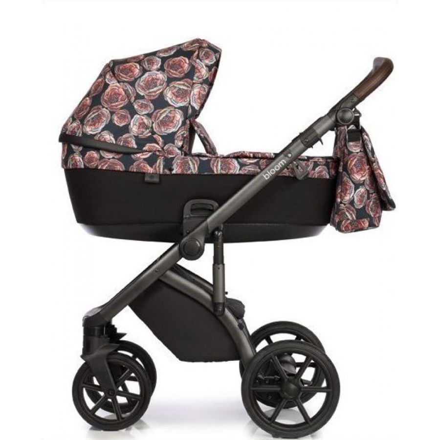 Коляска 2 в 1 Roan Bloom Vintage flowers, черный