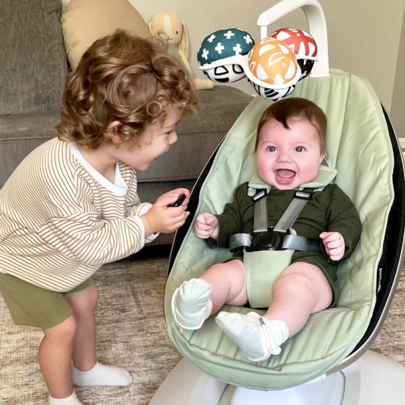 Крісло-гойдалка 4moms MamaRoo 5.0 Grey Classic